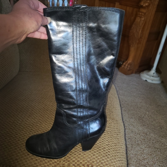 Arturo Chiang Black Boots - Picture 5 of 9
